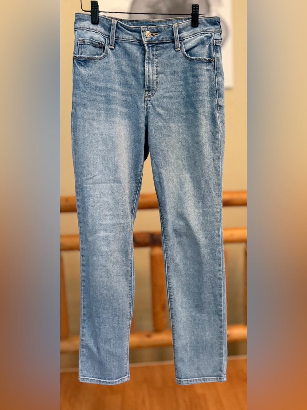 Old Navy • Power Slim Straight | Sz 6
